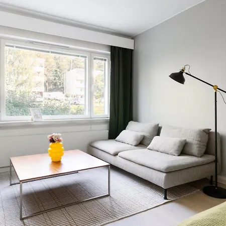 Cosy With Balcony, Good Transport Connections.