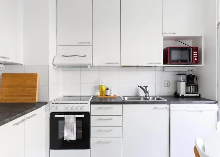 דירה Cosy With Balcony, Good Transport Connections.