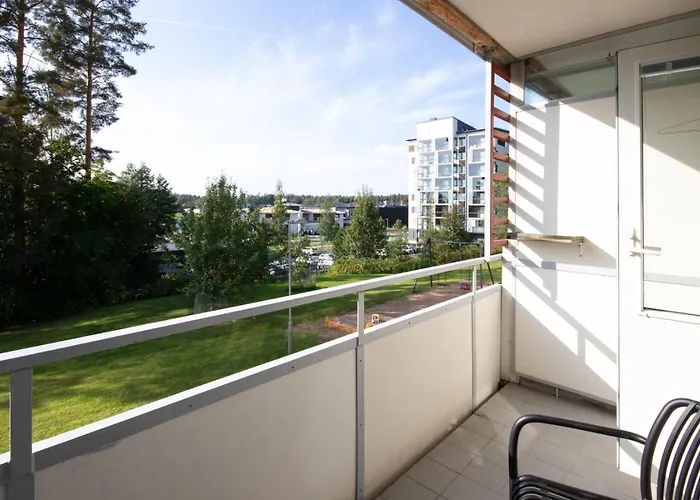 Cosy With Balcony, Good Transport Connections. דירה *