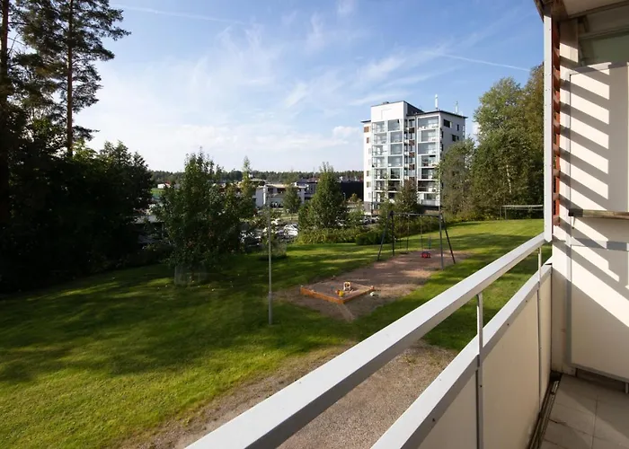 Cosy With Balcony, Good Transport Connections. * Jyväskylä