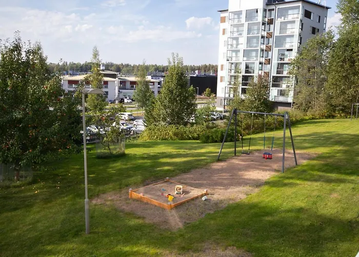 Cosy With Balcony, Good Transport Connections. דירה